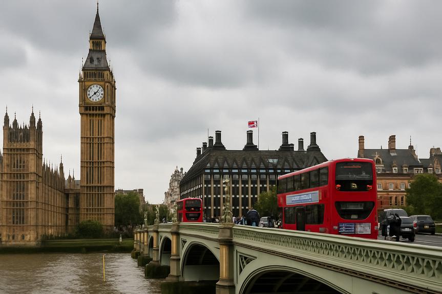 UK : hausse des frais de licence – la fin du marché légal ?